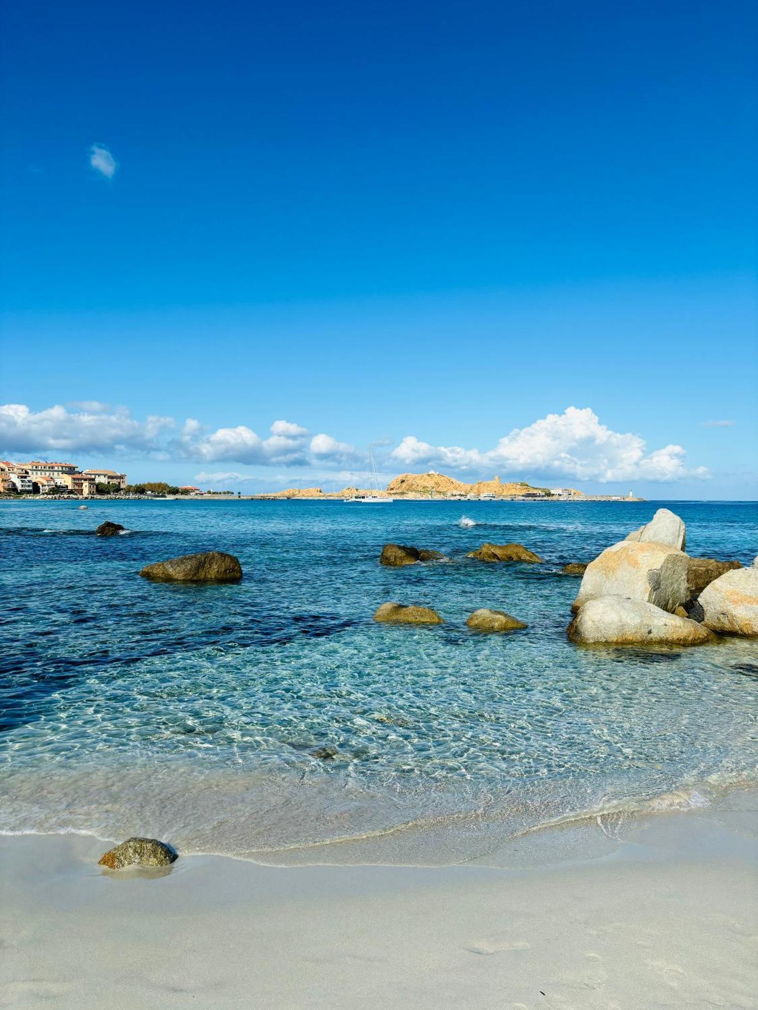 Con Giardino A 50 M Dal Mare